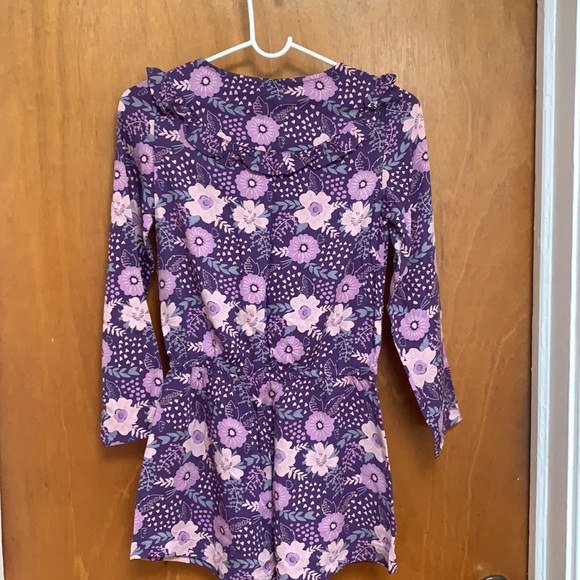 GIRLS PURPLE FLOWERED ROMPER💜 - Picture 2 of 3